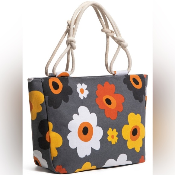 Farmhouse Is My Style Handbags - FARMHOUSE IS MY STYLE ‘SUMMER BLOOMS’ BAG